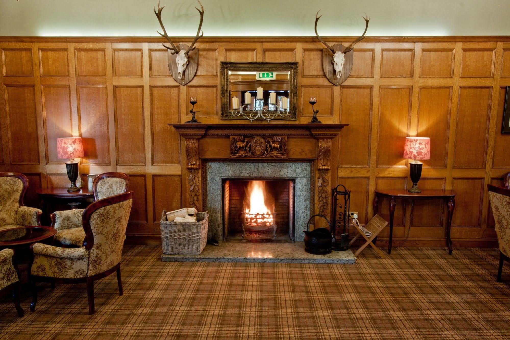Duke Of Gordon Hotel Kingussie Exteriér fotografie